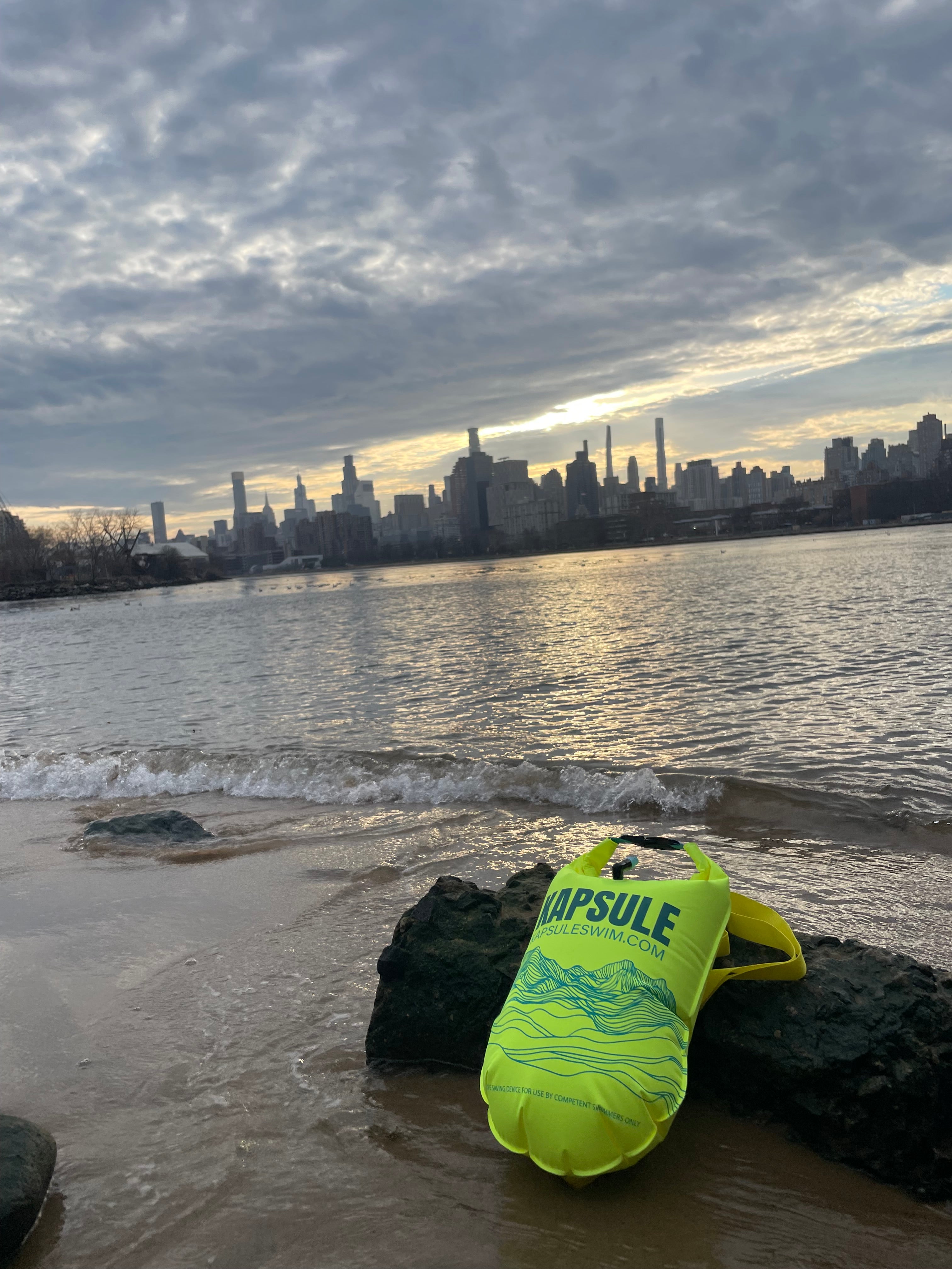 Open Water Swim Buoy 20L – Polyether TPU Safety Float – Kai (Neon Yellow)